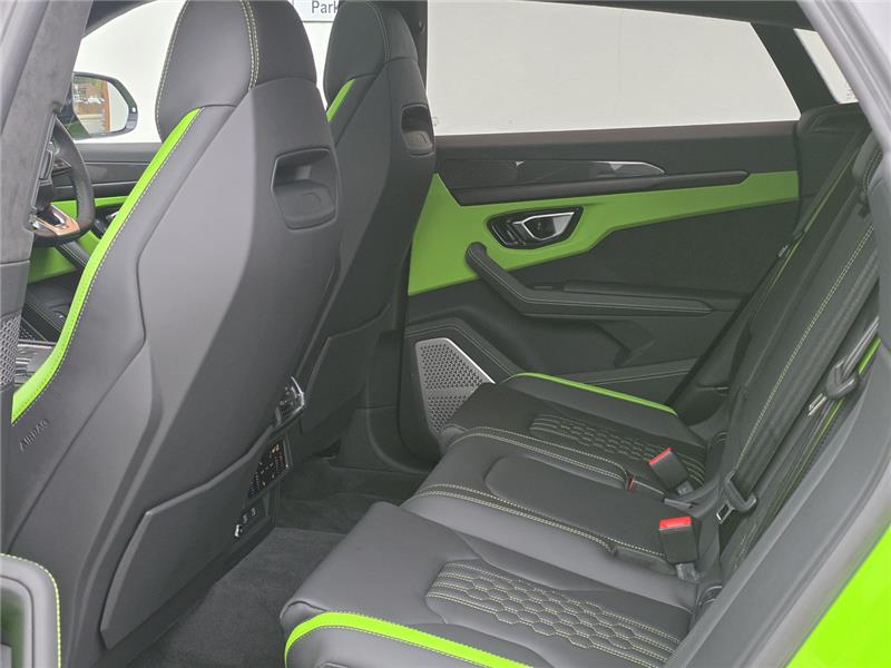 2024 Lamborghini Urus S