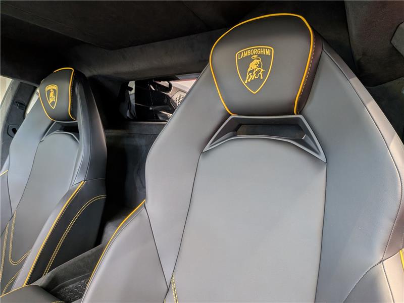 2025 Lamborghini Revuelto 6.5 V12 HPEV