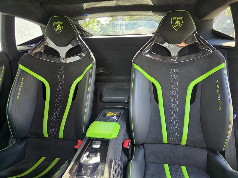 2024 Lamborghini Huracan 5.2 V10 LP 640-2 Tecnica