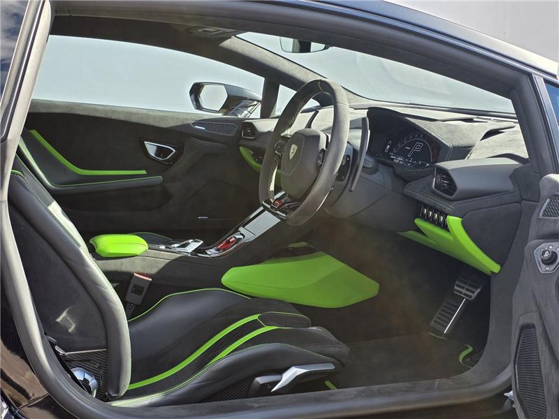2024 Lamborghini Huracan 5.2 V10 LP 640-2 Tecnica