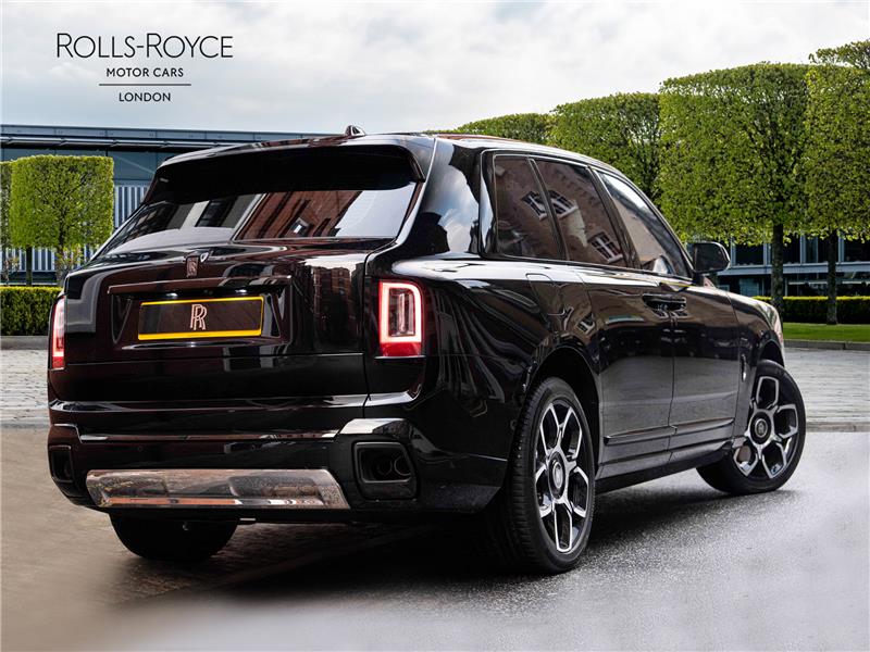 2025 Rolls-Royce Cullinan Series II Black Badge