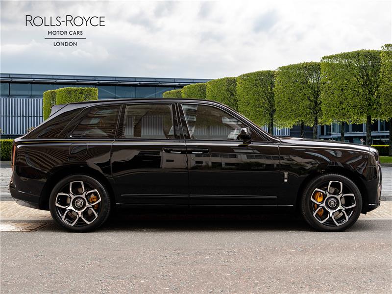 2025 Rolls-Royce Cullinan Series II Black Badge