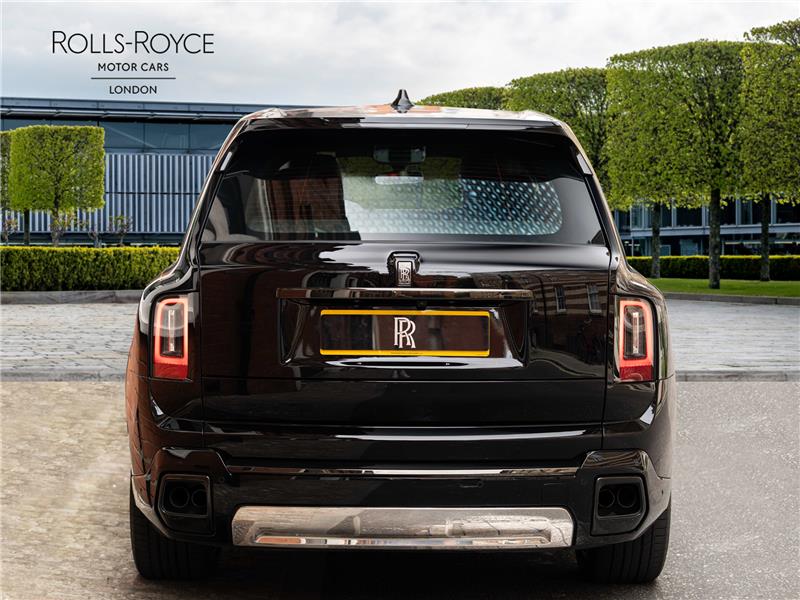 2025 Rolls-Royce Cullinan Series II Black Badge