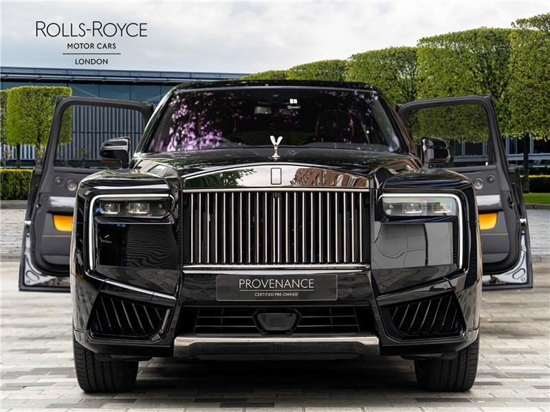 2025 Rolls-Royce Cullinan Series II Black Badge