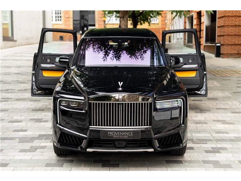 2025 Rolls-Royce Cullinan Series II Black Badge