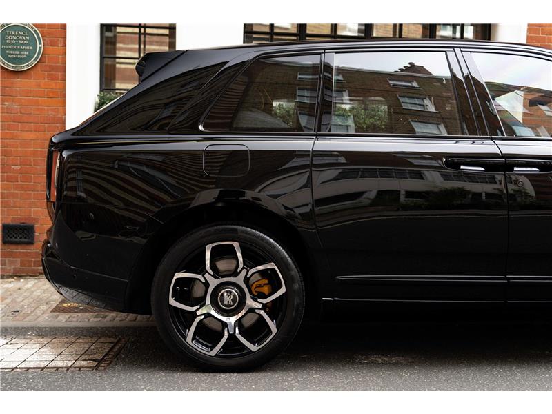 2025 Rolls-Royce Cullinan Series II Black Badge