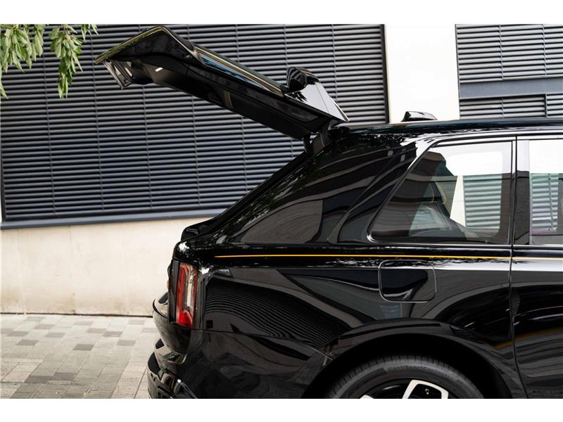 2025 Rolls-Royce Cullinan Series II Black Badge