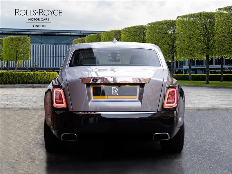 2026 Rolls-Royce Phantom  
