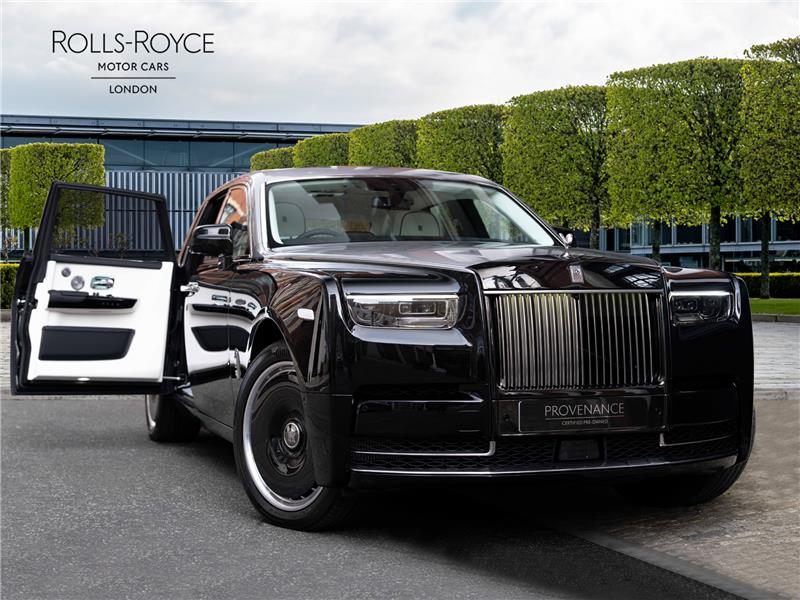 2026 Rolls-Royce Phantom  