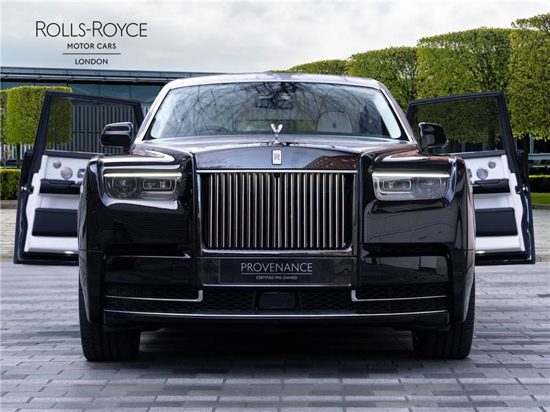 2026 Rolls-Royce Phantom  