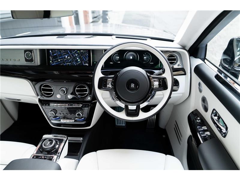 2026 Rolls-Royce Phantom  