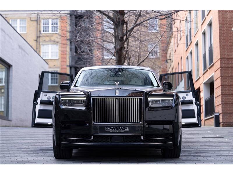 2026 Rolls-Royce Phantom  