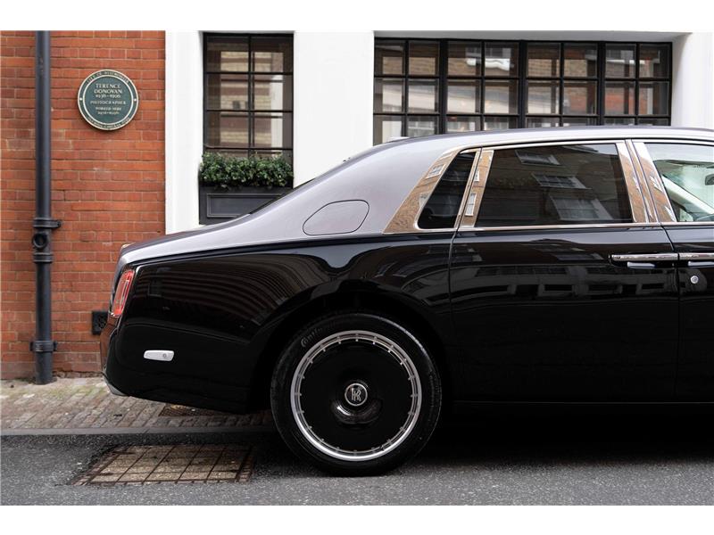 2026 Rolls-Royce Phantom  