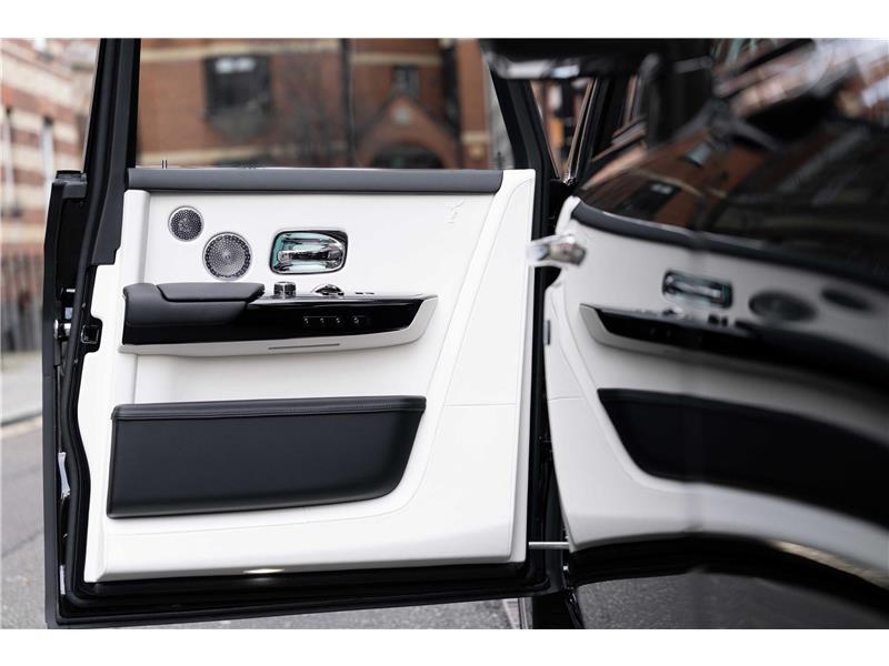 2026 Rolls-Royce Phantom  