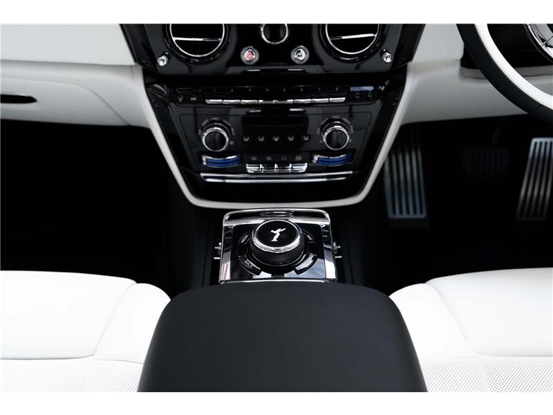 2026 Rolls-Royce Phantom  