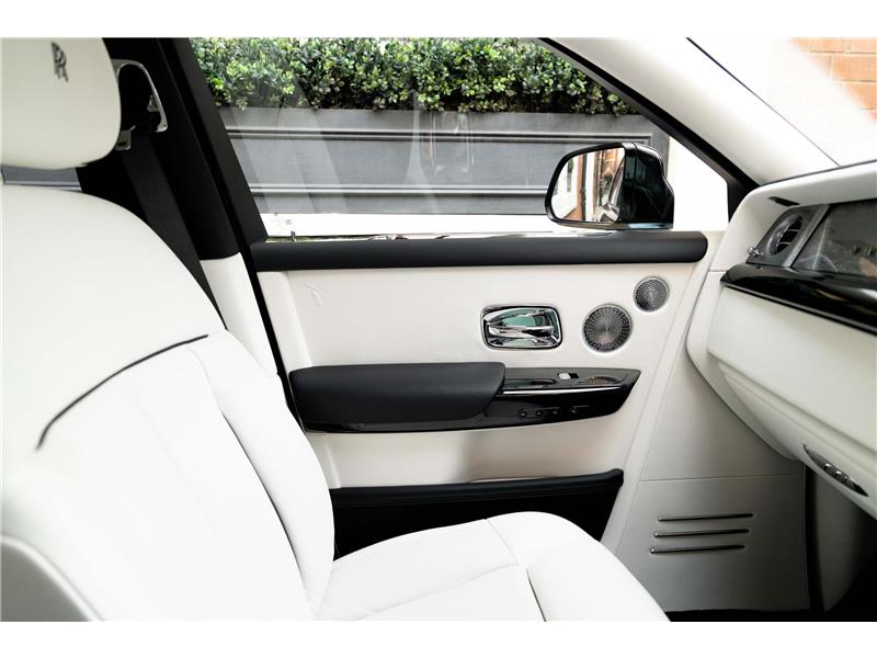 2026 Rolls-Royce Phantom  