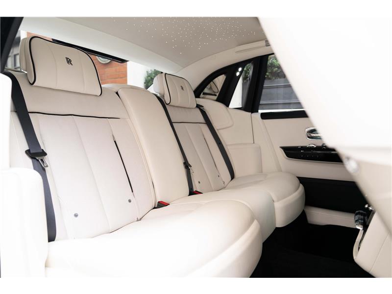 2026 Rolls-Royce Phantom  