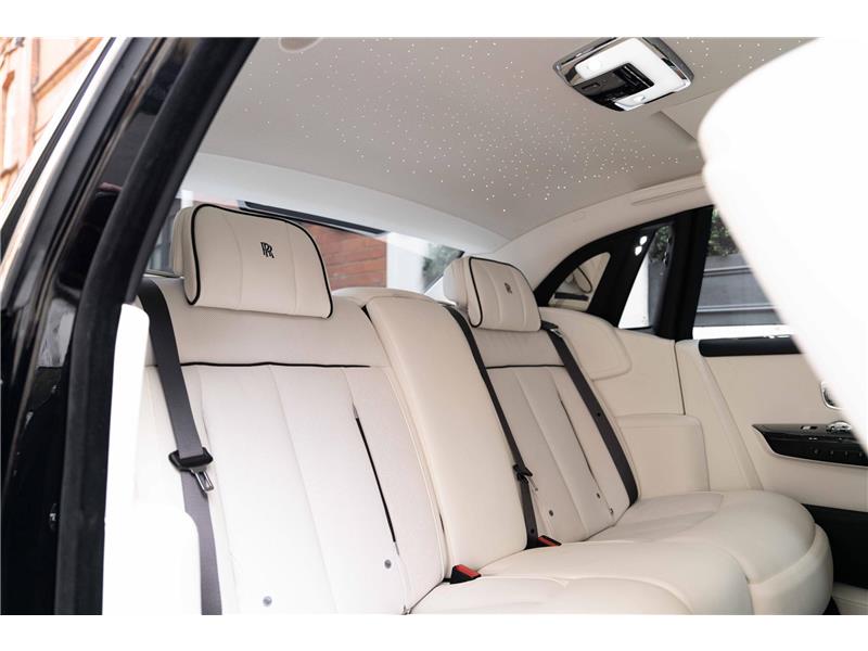 2026 Rolls-Royce Phantom  