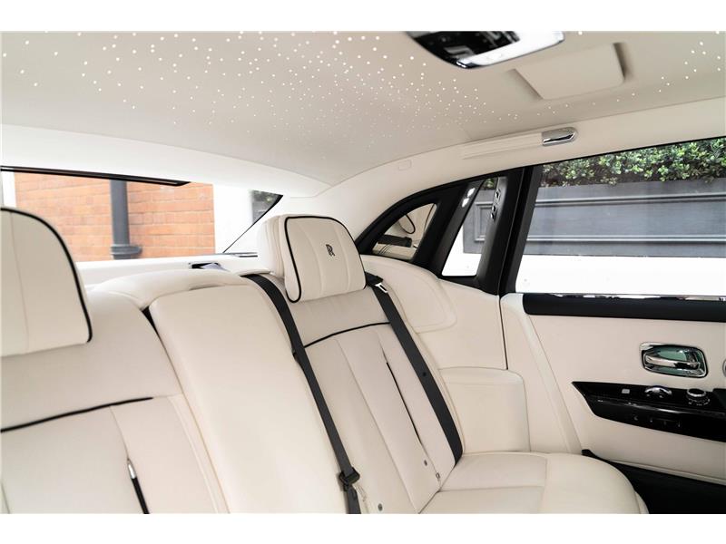 2026 Rolls-Royce Phantom  