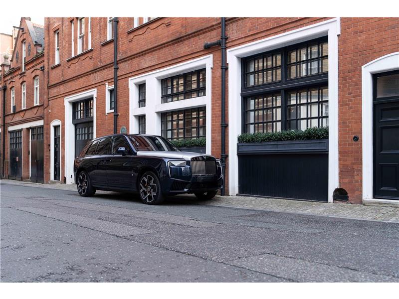 2025 Rolls-Royce Cullinan Black Badge Series II