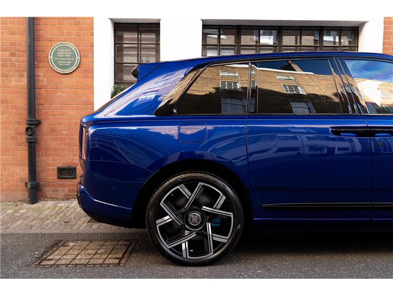 2024 Rolls-Royce Cullinan Black Badge Series II