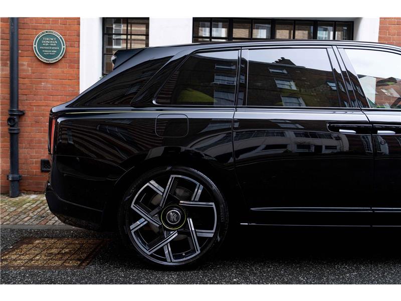 2025 Rolls-Royce Cullinan Black Badge Series II