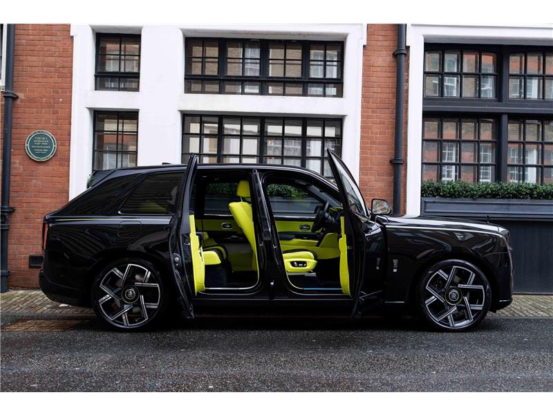 2025 Rolls-Royce Cullinan Black Badge Series II