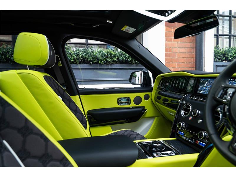 2025 Rolls-Royce Cullinan Black Badge Series II