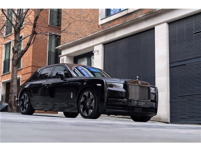 2022 Rolls-Royce Phantom  