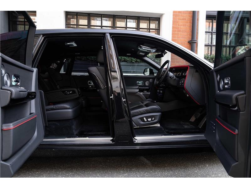 2022 Rolls-Royce Phantom  