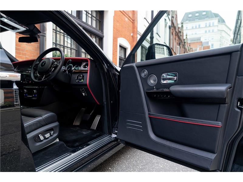 2022 Rolls-Royce Phantom  