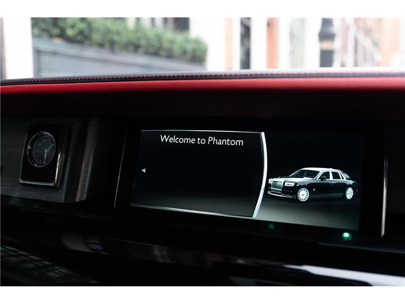 2022 Rolls-Royce Phantom  