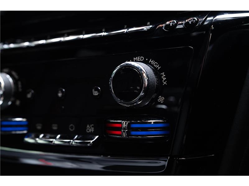 2022 Rolls-Royce Phantom  