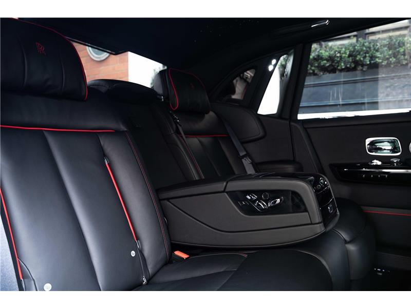 2022 Rolls-Royce Phantom  