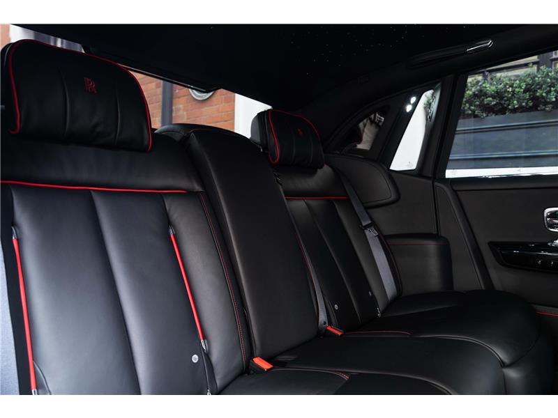 2022 Rolls-Royce Phantom  