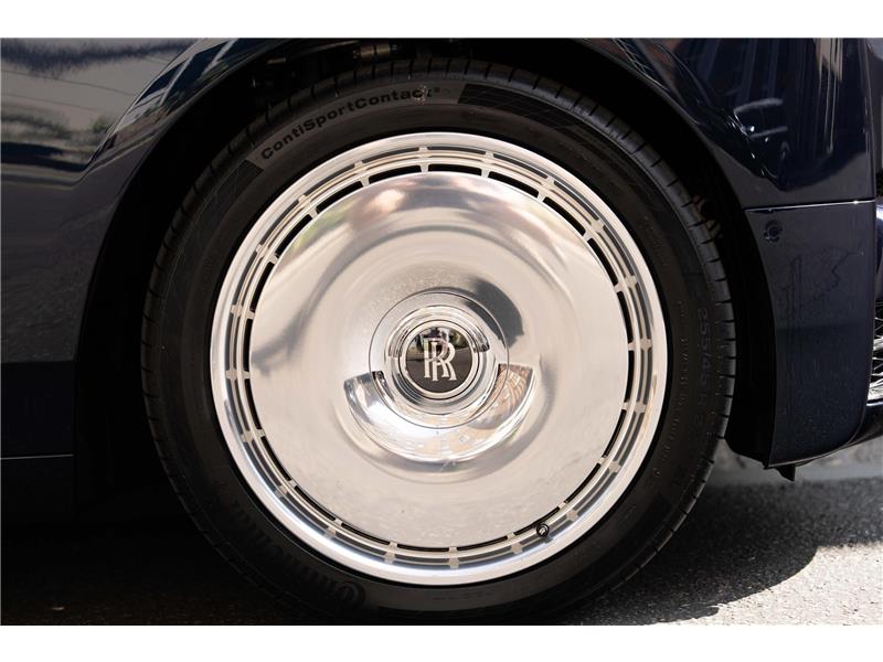 2026 Rolls-Royce Phantom EWB