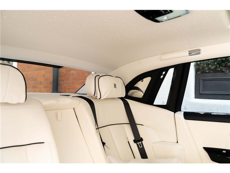 2026 Rolls-Royce Phantom EWB