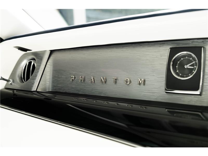 2026 Rolls-Royce Phantom EWB
