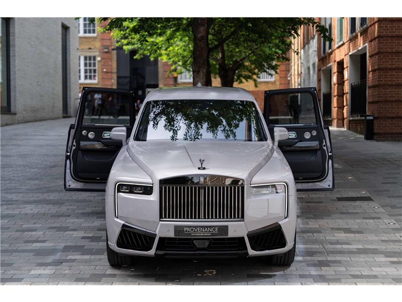 2026 Rolls-Royce Cullinan Series II