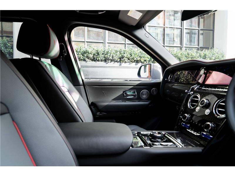 2026 Rolls-Royce Cullinan Series II