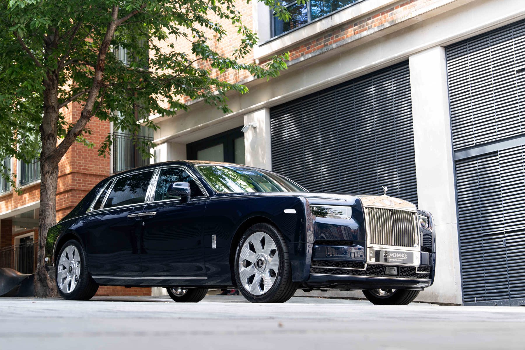 2026 Rolls-Royce Phantom 6.75 V1...