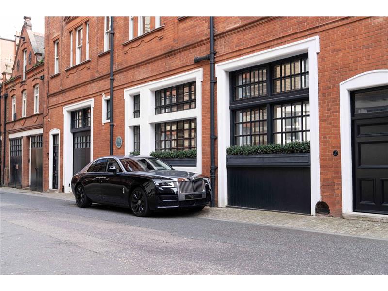 2023 Rolls-Royce Ghost 6.75 V12