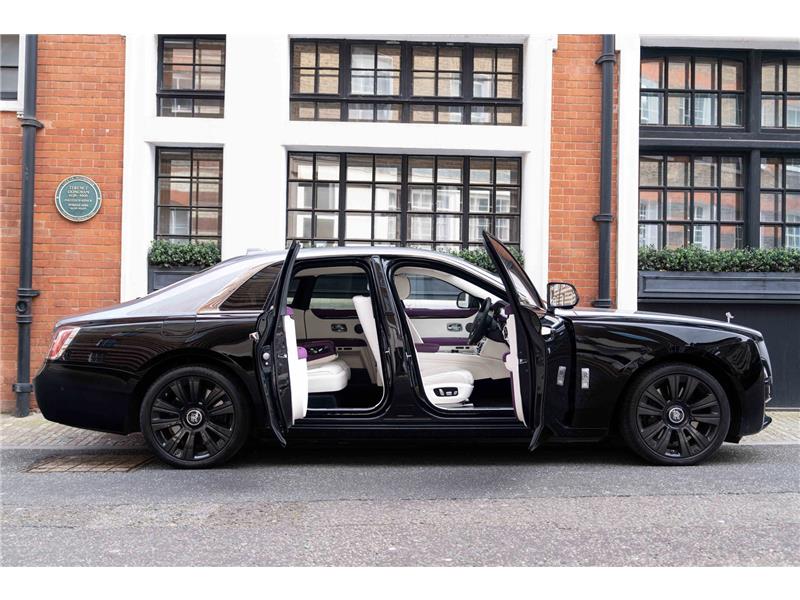 2023 Rolls-Royce Ghost 6.75 V12