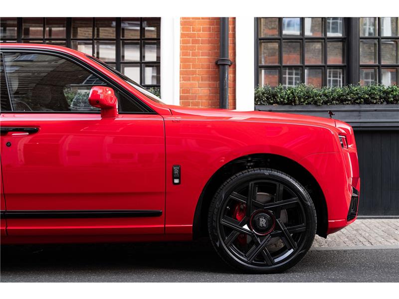2026 Rolls-Royce Cullinan Series II 6.75 V12 Black Badge