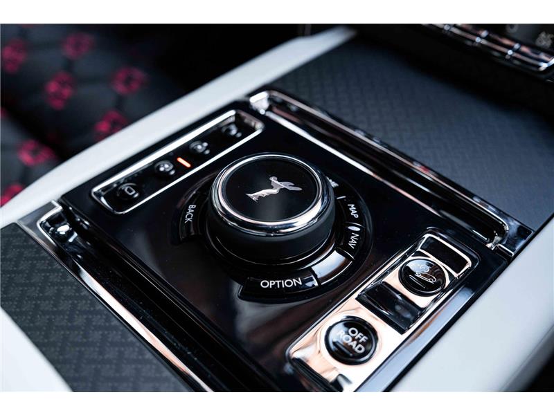 2026 Rolls-Royce Cullinan Series II 6.75 V12 Black Badge