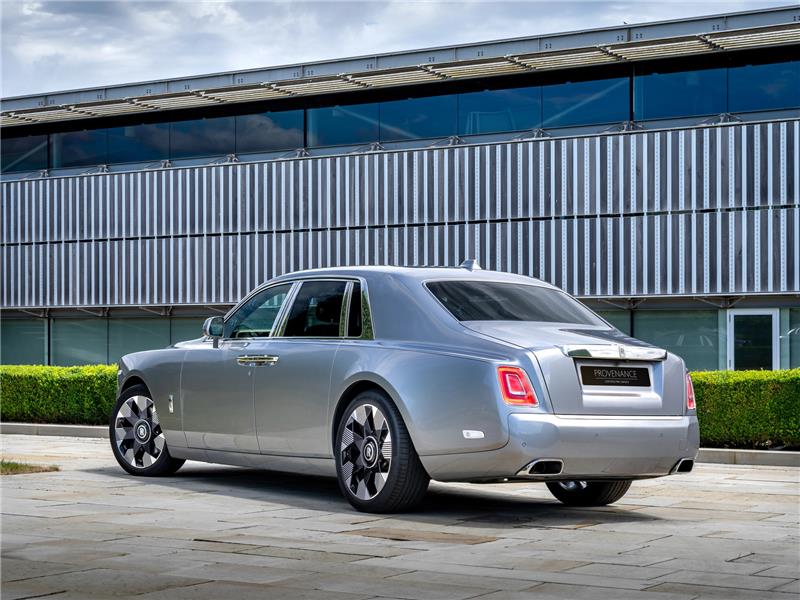 2025 Rolls-Royce Phantom 6.75 V12