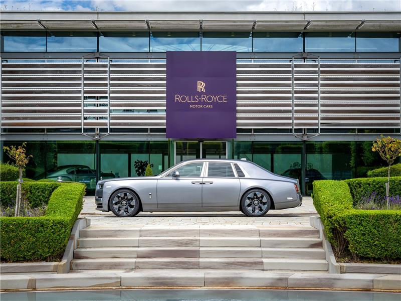 2025 Rolls-Royce Phantom 6.75 V12