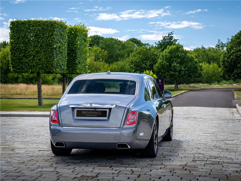2025 Rolls-Royce Phantom 6.75 V12