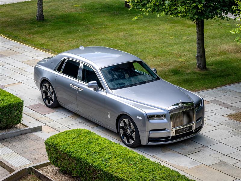 2025 Rolls-Royce Phantom 6.75 V12