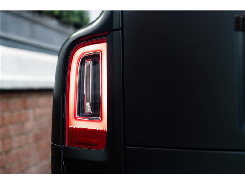2023 Rolls-Royce Cullinan 6.75 V12 Black Badge